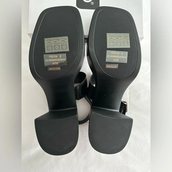 NEW Bamboo Sandals, 2 straps buckle, 1.5 inch platform and 4 inch heel, b… - Picture 5 of 9